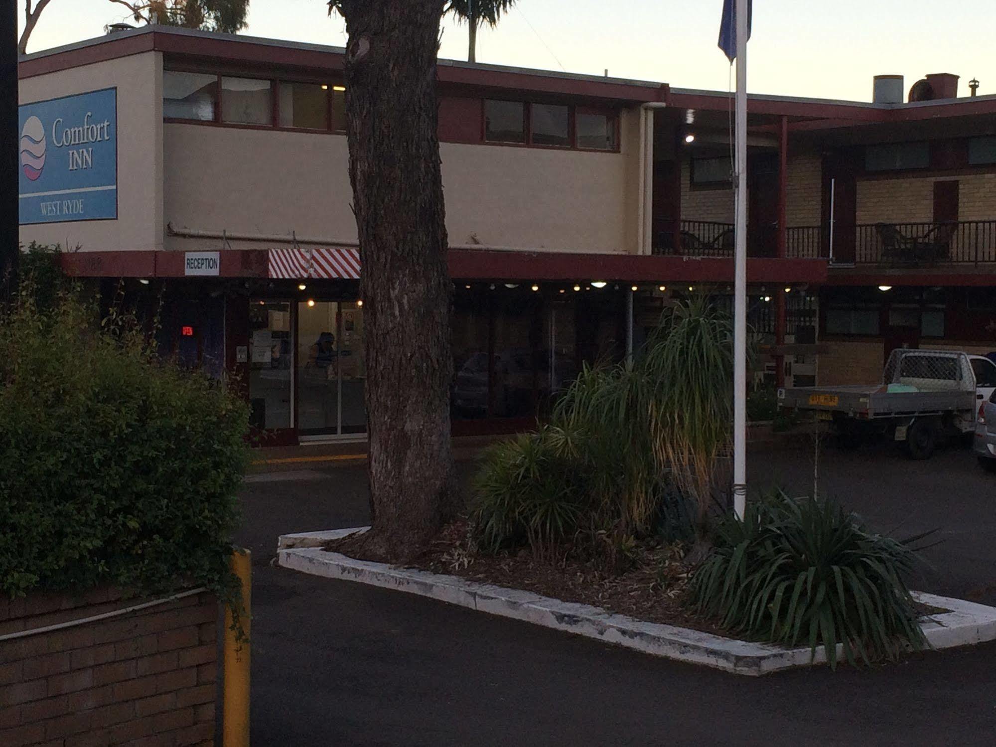 The Select Inn Ryde West Ryde ภายนอก รูปภาพ